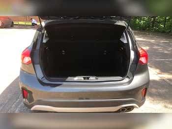 Used Ford Focus 2019 for sale - 78739415: Photo