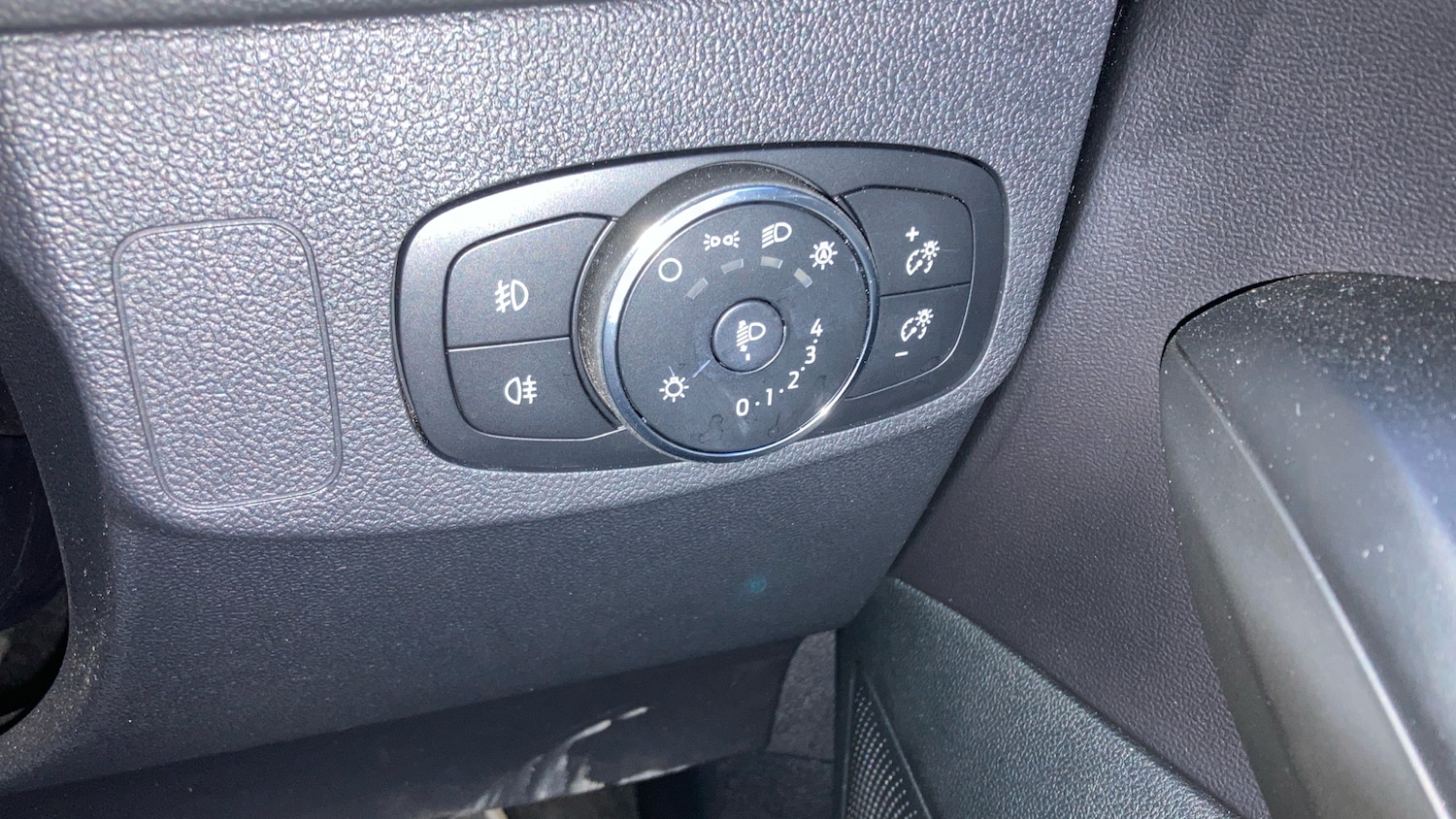 Used Ford Focus 2023 for sale - 76287901: Photo 30