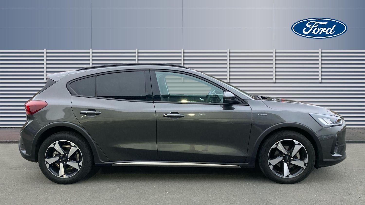 Used Ford Focus 2023 for sale - 76287901: Photo 5