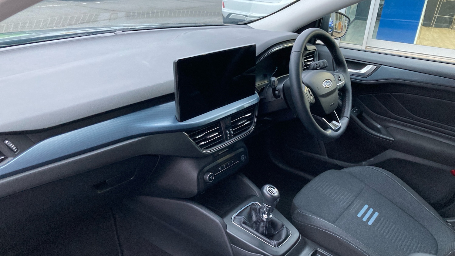 Used Ford Focus 2023 for sale - 76287901: Photo 9