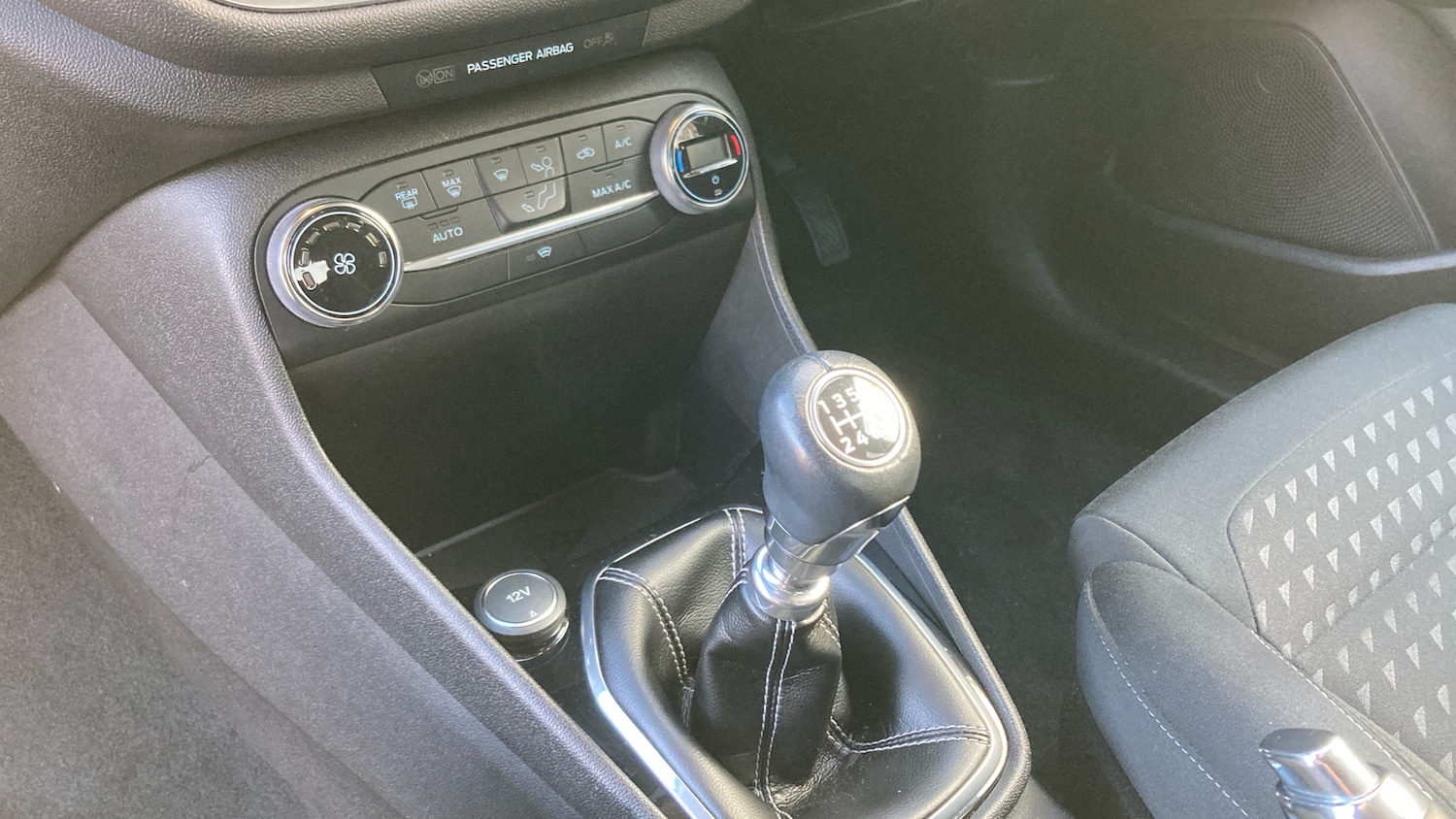 Used Ford Fiesta 2017 for sale - 76720417: Photo 13