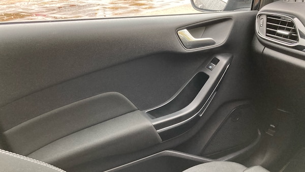 Used Ford Fiesta 2019 for sale - 76265885: Photo 22