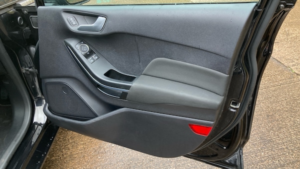 Used Ford Fiesta 2019 for sale - 76265885: Photo 42