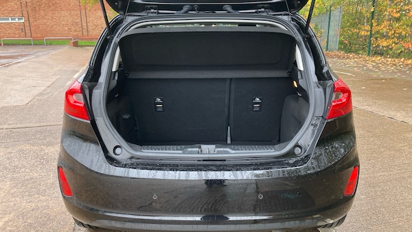 Used Ford Fiesta 2019 for sale - 76265885: Photo 4