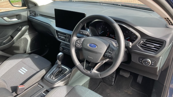 Used Ford Focus 2022 for sale - 76192458: Photo 11