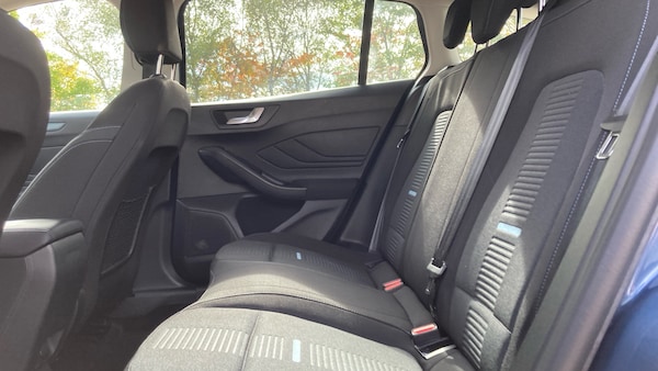 Used Ford Focus 2022 for sale - 76192458: Photo 16