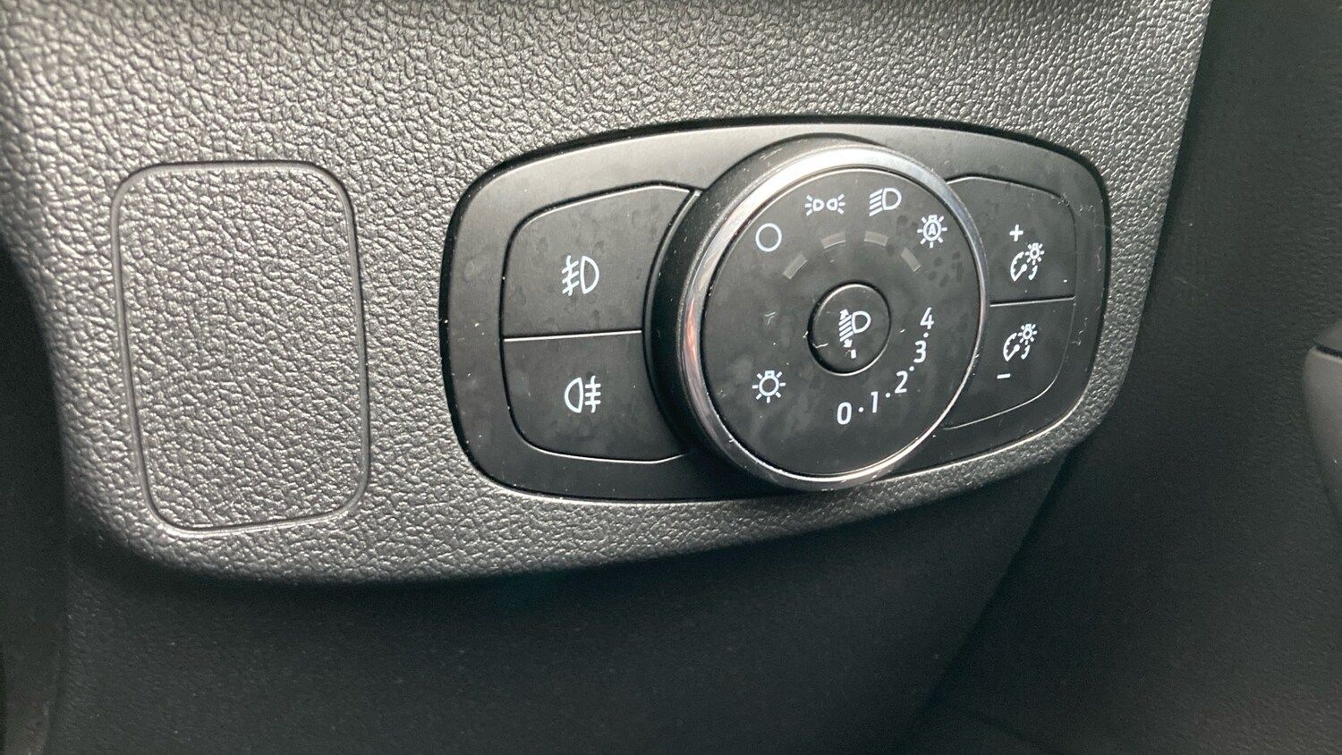 Used Ford Focus 2023 for sale - 77340262: Photo 31