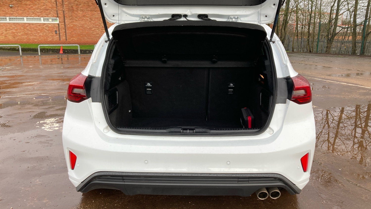 Used Ford Focus 2023 for sale - 77340262: Photo 4