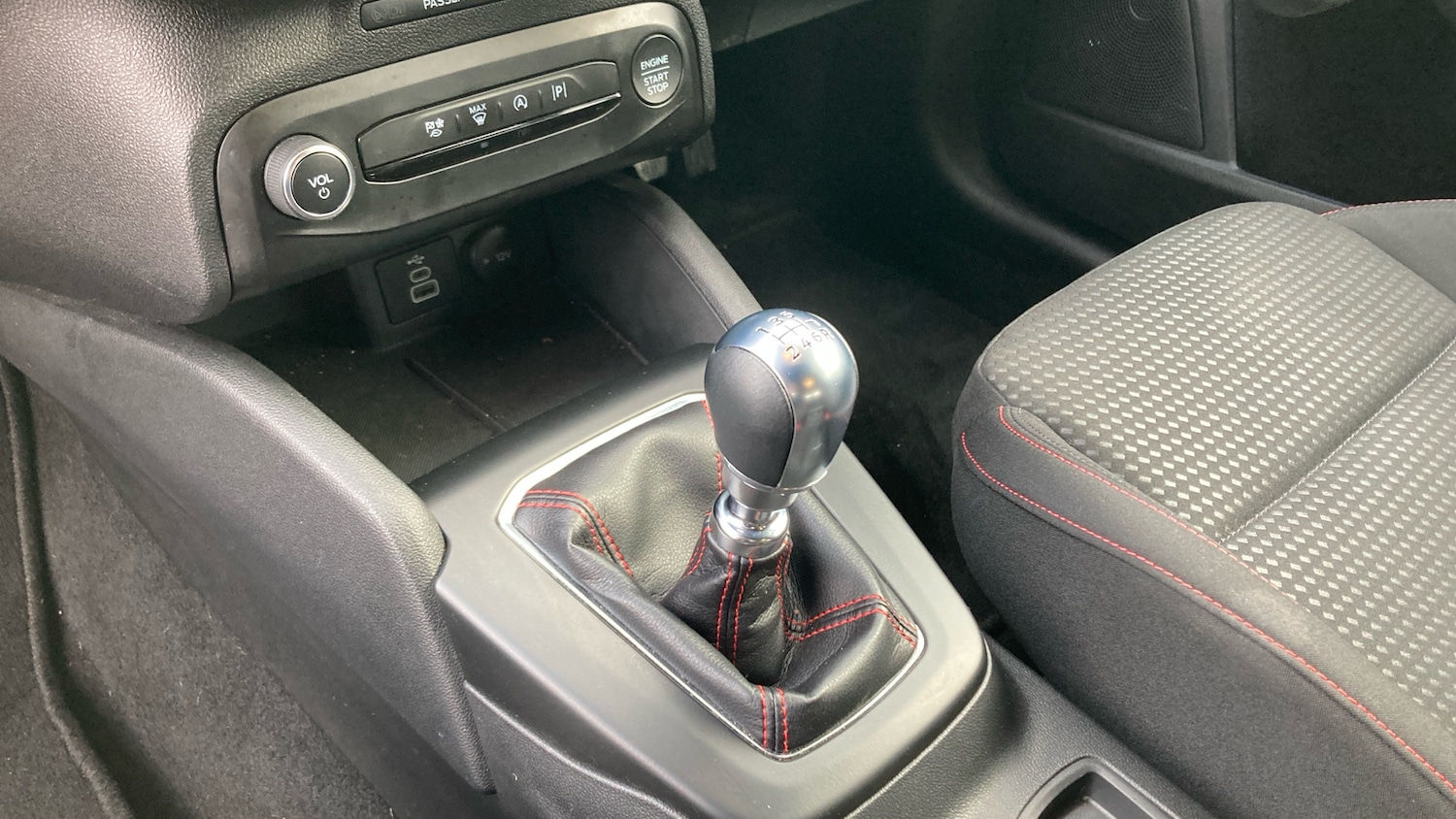 Used Ford Focus 2023 for sale - 77375783: Photo 13