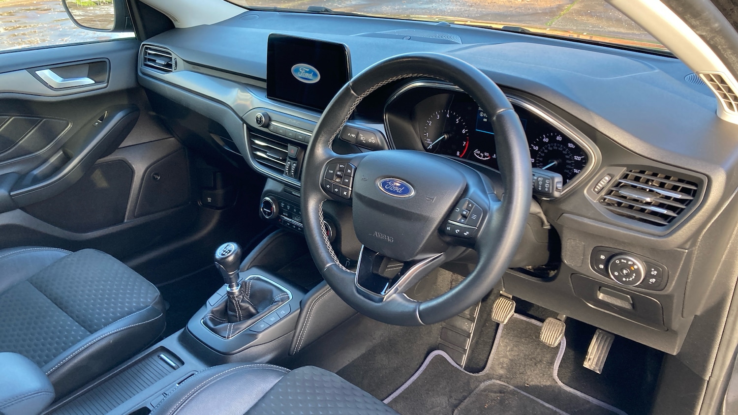 Used Ford Focus 2020 for sale - 76904883: Photo 11