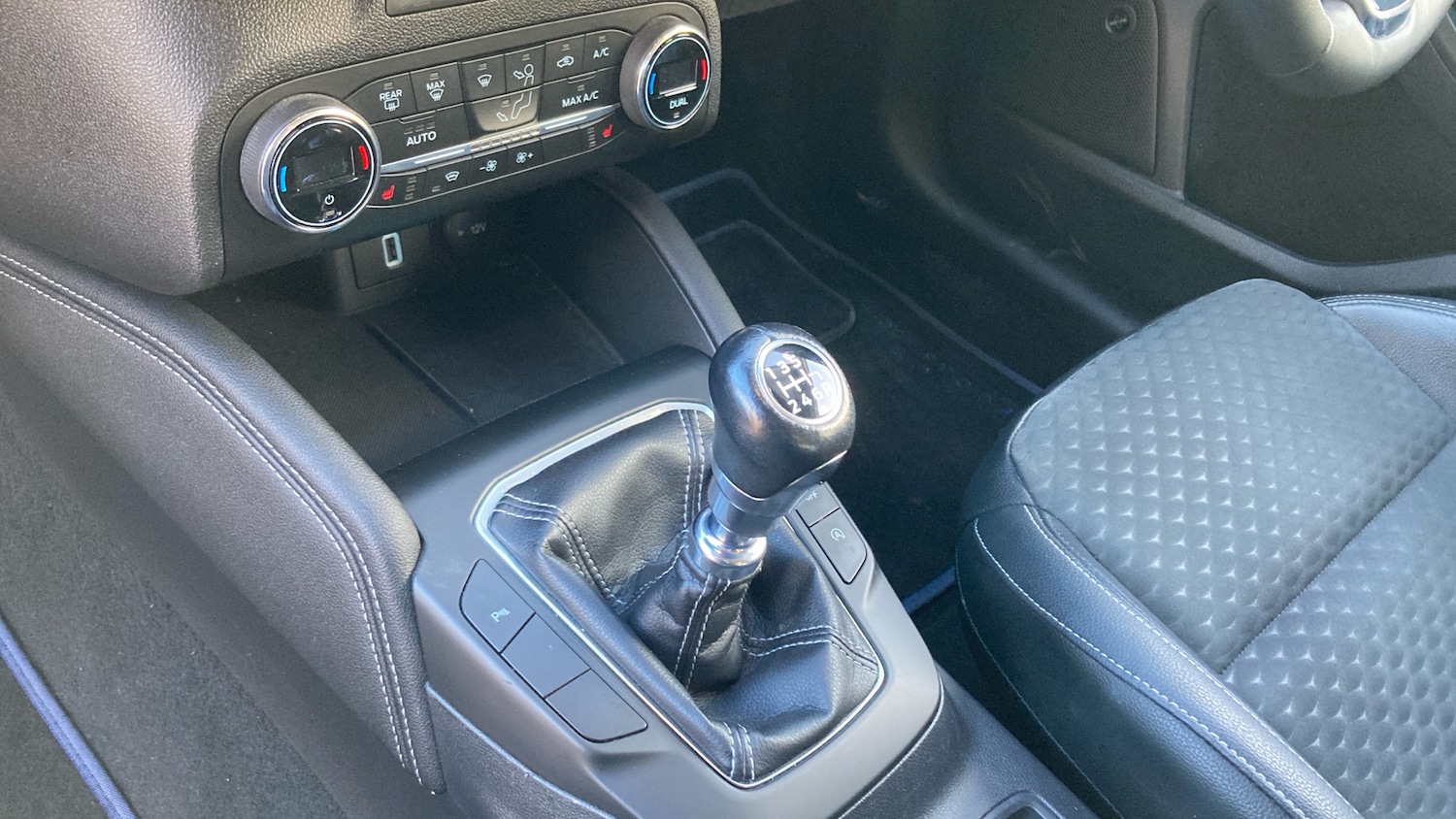 Used Ford Focus 2020 for sale - 76904883: Photo 13