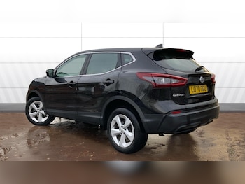 Used Nissan Qashqai 2021 for sale - 76957368: Photo