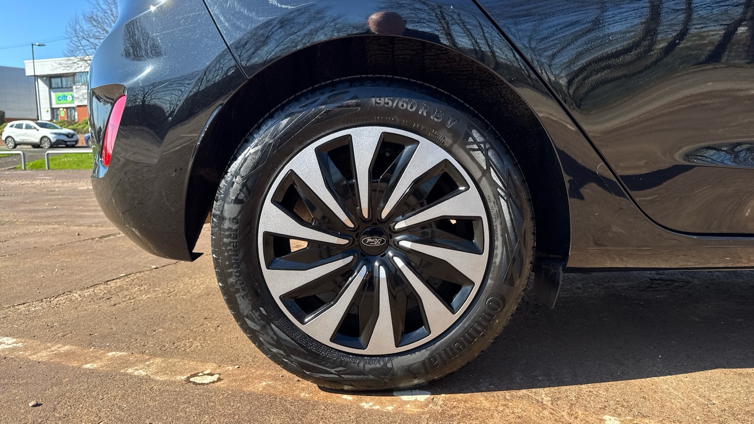 Used Ford Fiesta 2024 for sale - 77946989: Photo 7