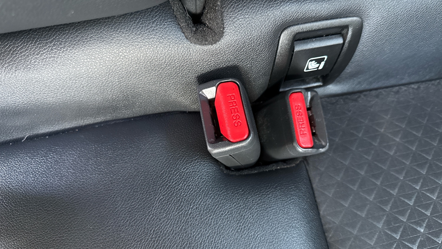 Used Nissan Juke 2023 for sale - 78067395: Photo 17