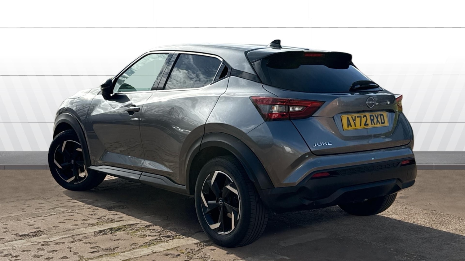 Used Nissan Juke 2023 for sale - 78067395: Photo 2