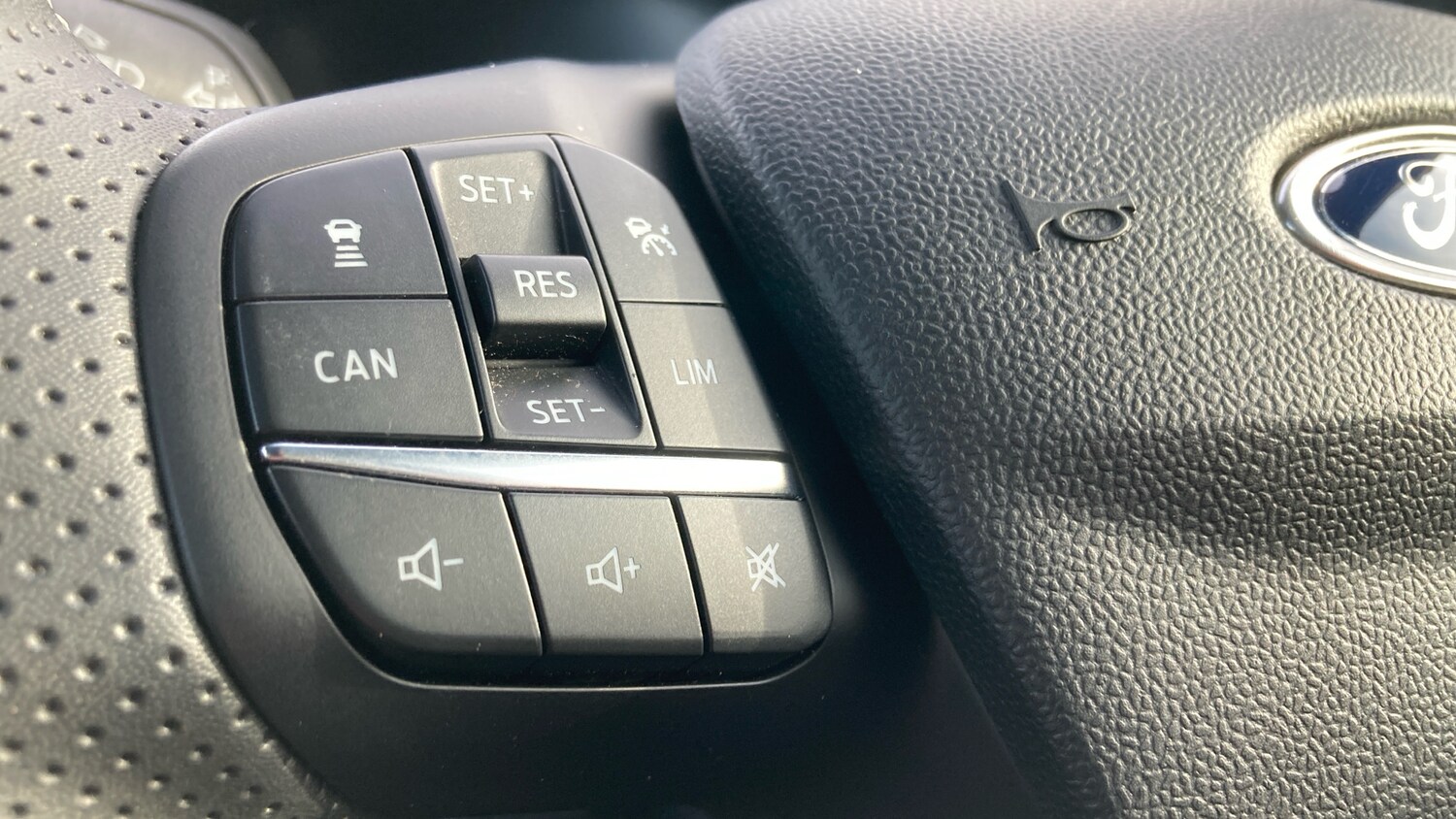 Used Ford Puma 2023 for sale - 77830432: Photo 31