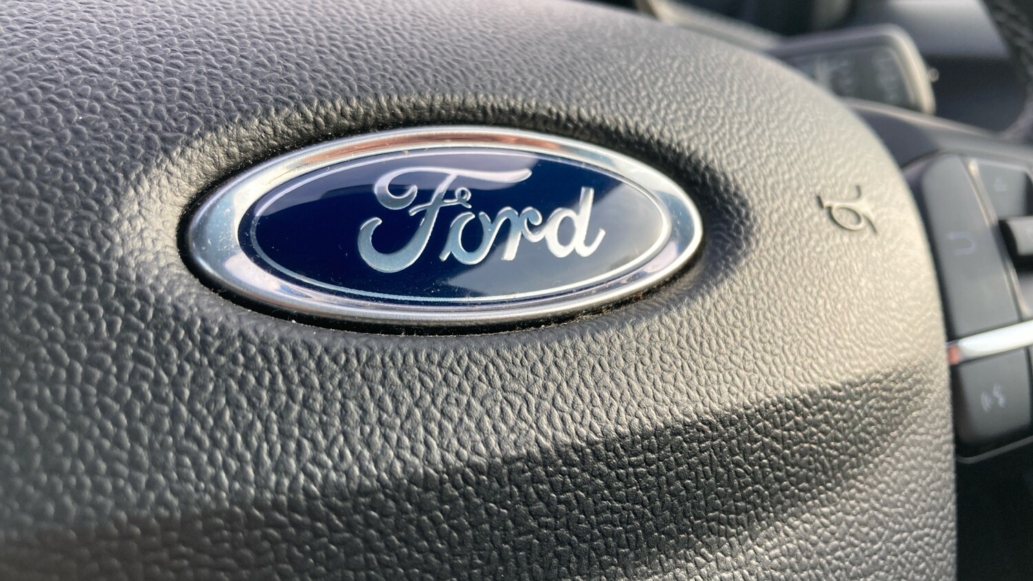 Used Ford Puma 2023 for sale - 77830432: Photo 32