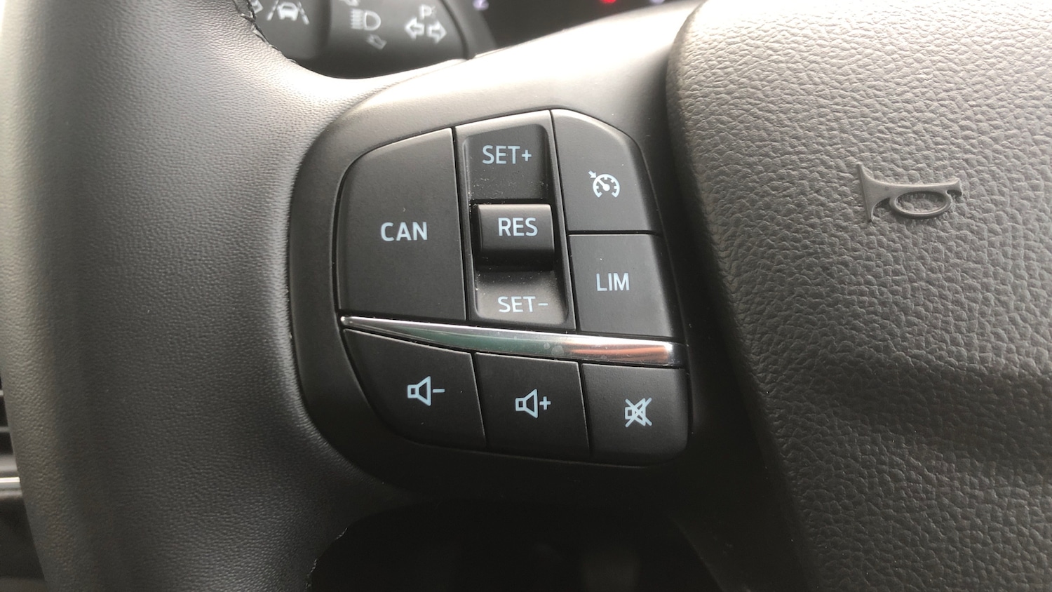 Used Ford Focus 2022 for sale - 76845190: Photo 24