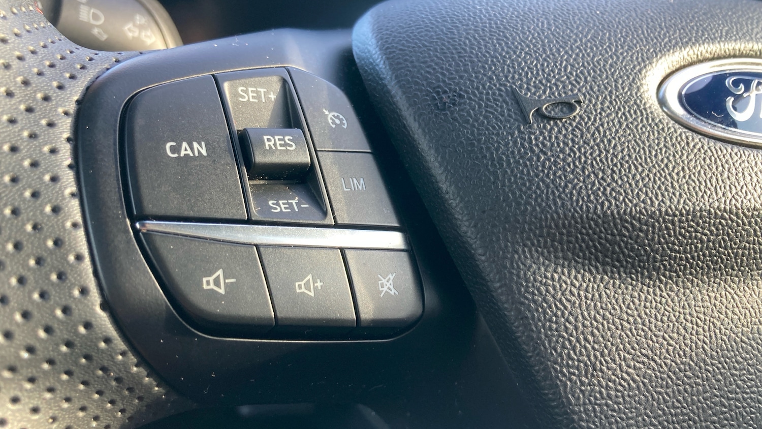 Used Ford Puma 2023 for sale - 76904887: Photo 29