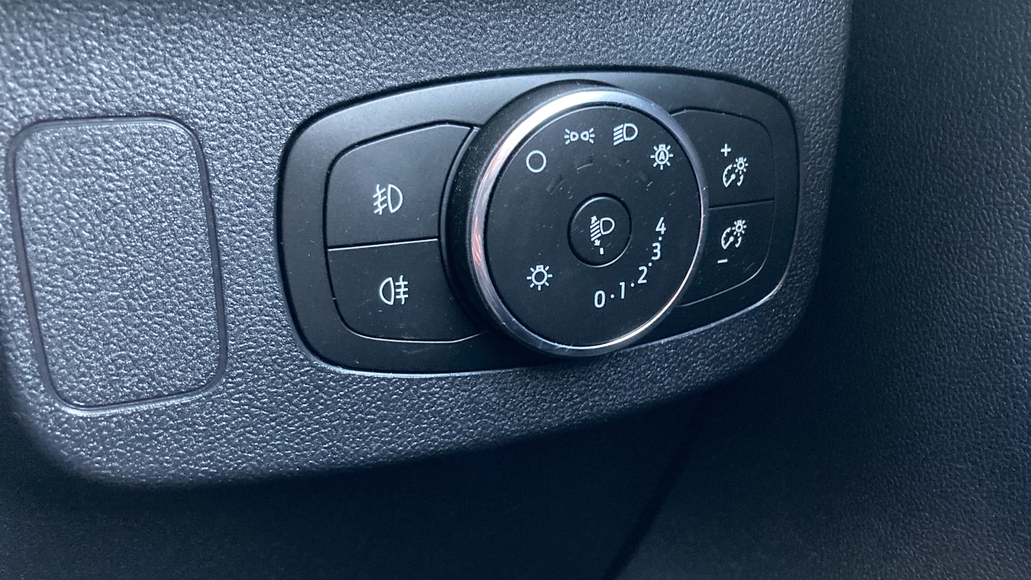 Used Ford Puma 2023 for sale - 76904887: Photo 32