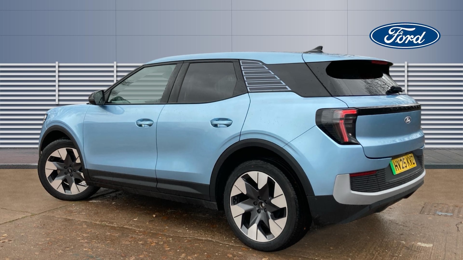 Used Ford Explorer 2025 for sale - 76979327: Photo 2