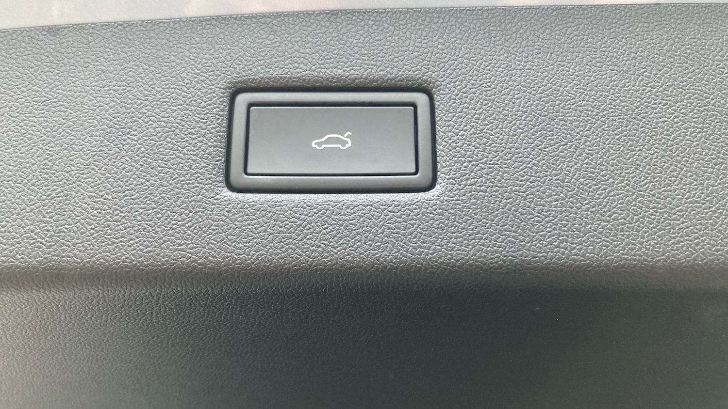 Used Ford Explorer 2025 for sale - 76979327: Photo 21