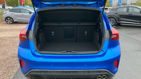 Used Ford Focus 2022 for sale - 76170641: Photo 4