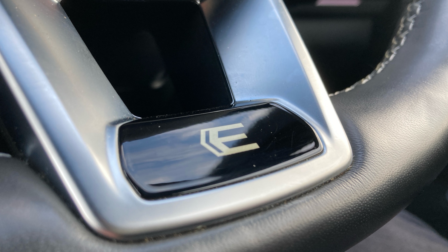 Used Renault Arkana 2023 for sale - 77136055: Photo 30