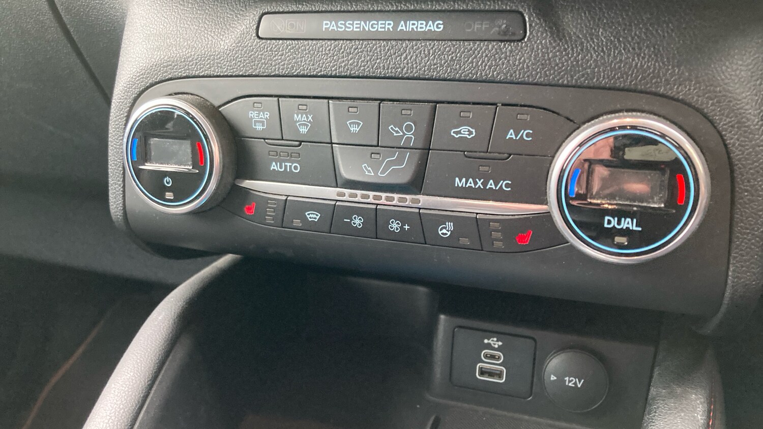 Used Ford Kuga 2022 for sale - 76274363: Photo 26