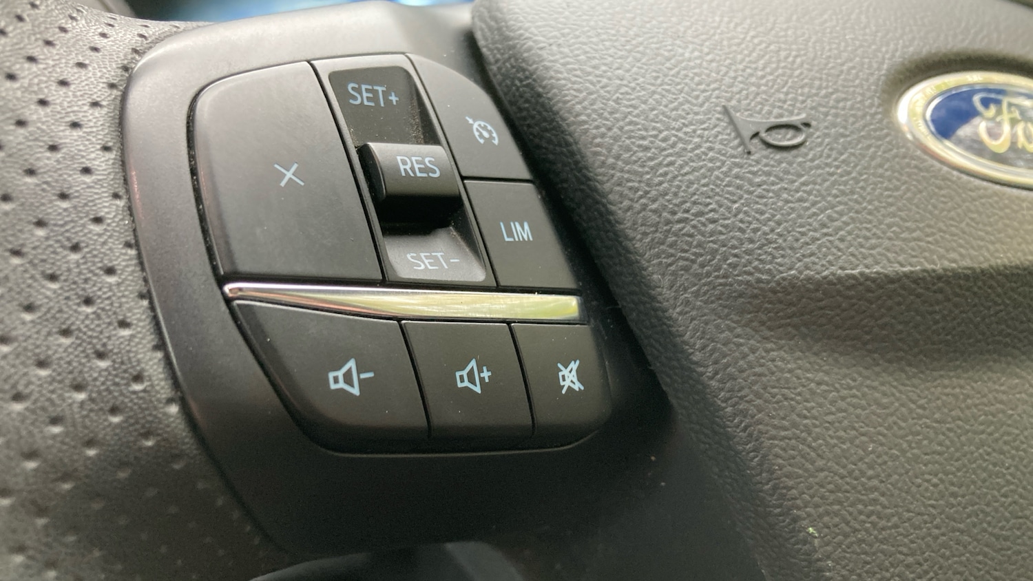 Used Ford Kuga 2022 for sale - 76274363: Photo 31