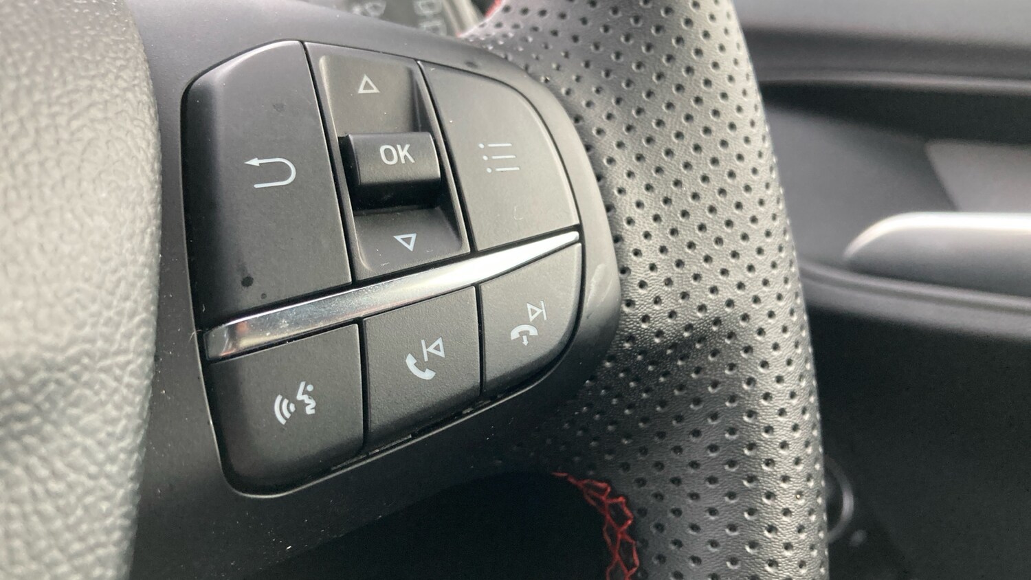 Used Ford Puma 2023 for sale - 76922336: Photo 33