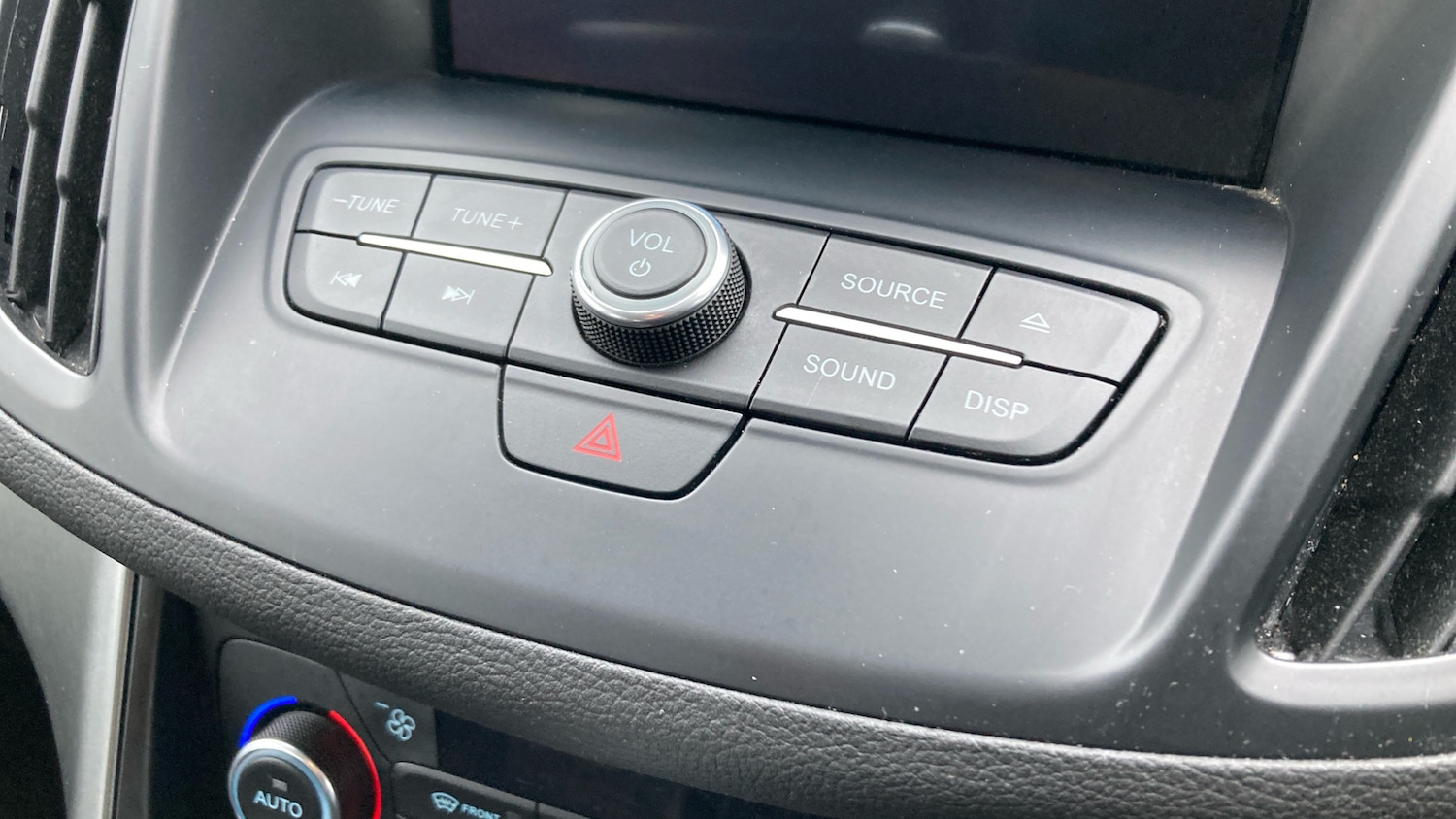 Used Ford Kuga 2018 for sale - 77258045: Photo 26