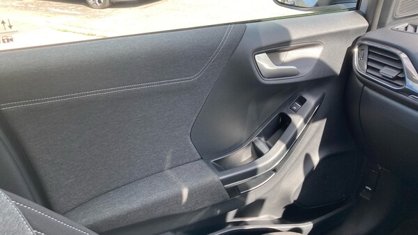 Used Ford Puma 2023 for sale - 76127107: Photo 21