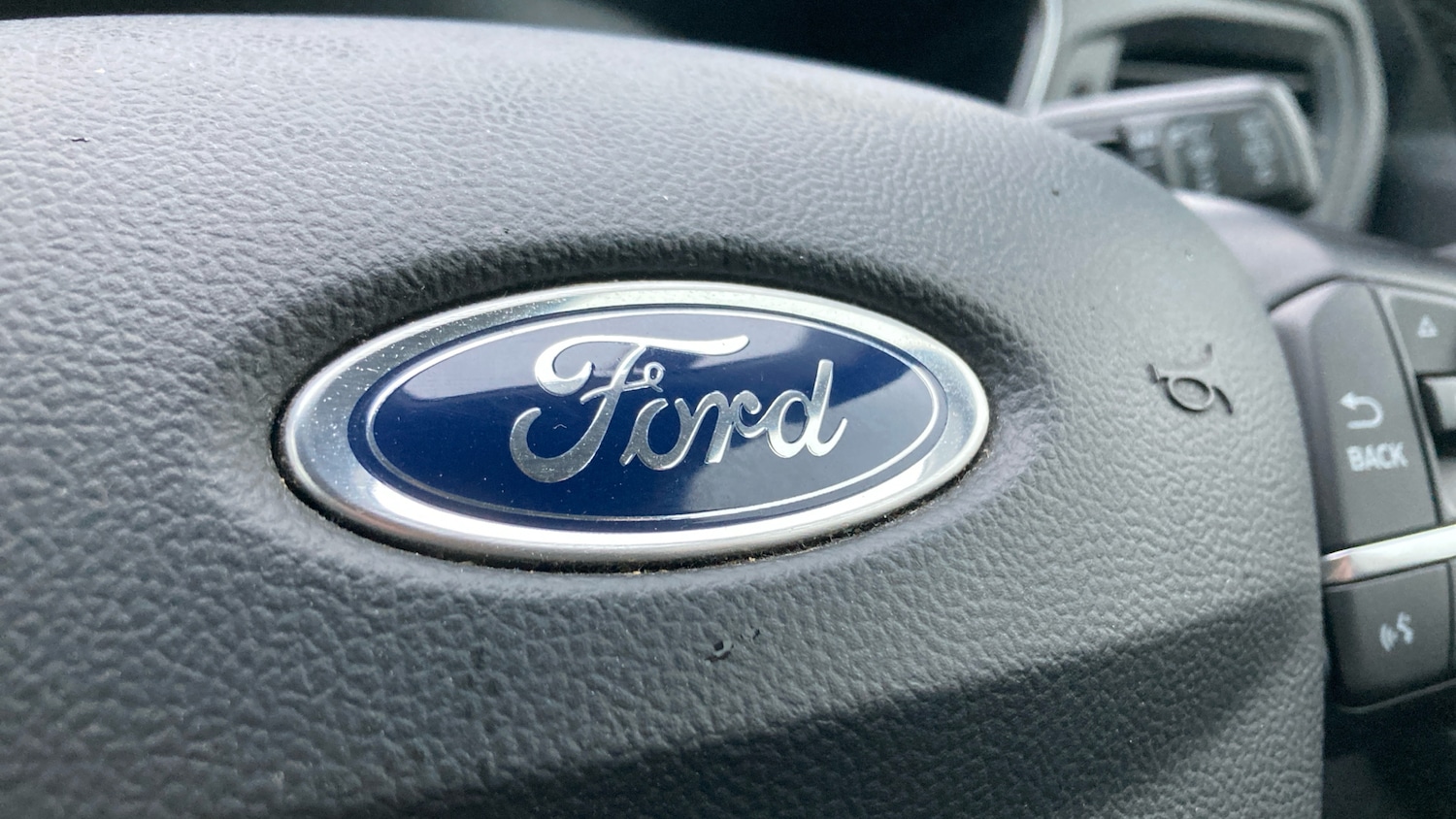 Used Ford Kuga 2020 for sale - 77300931: Photo 31