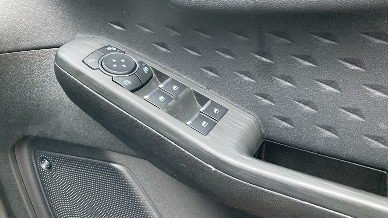 Used Ford Kuga 2020 for sale - 77300931: Photo 43