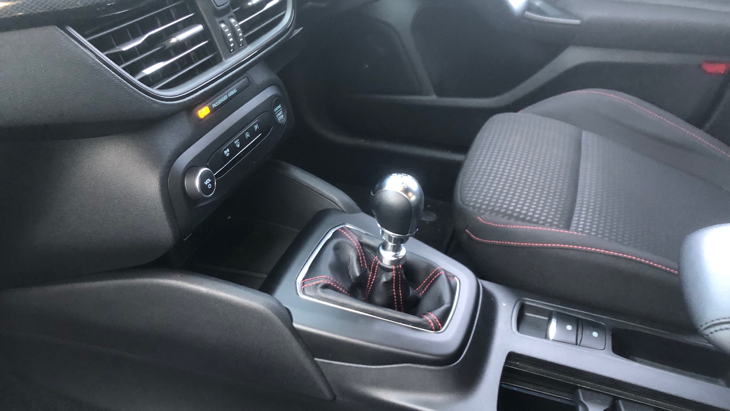 Used Ford Focus 2023 for sale - 76854764: Photo 13