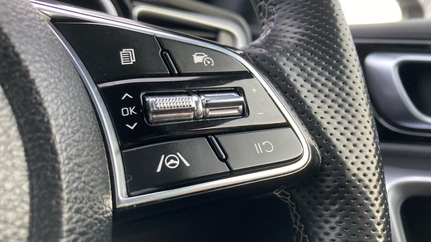 Used Kia Ceed 2022 for sale - 77207362: Photo 30