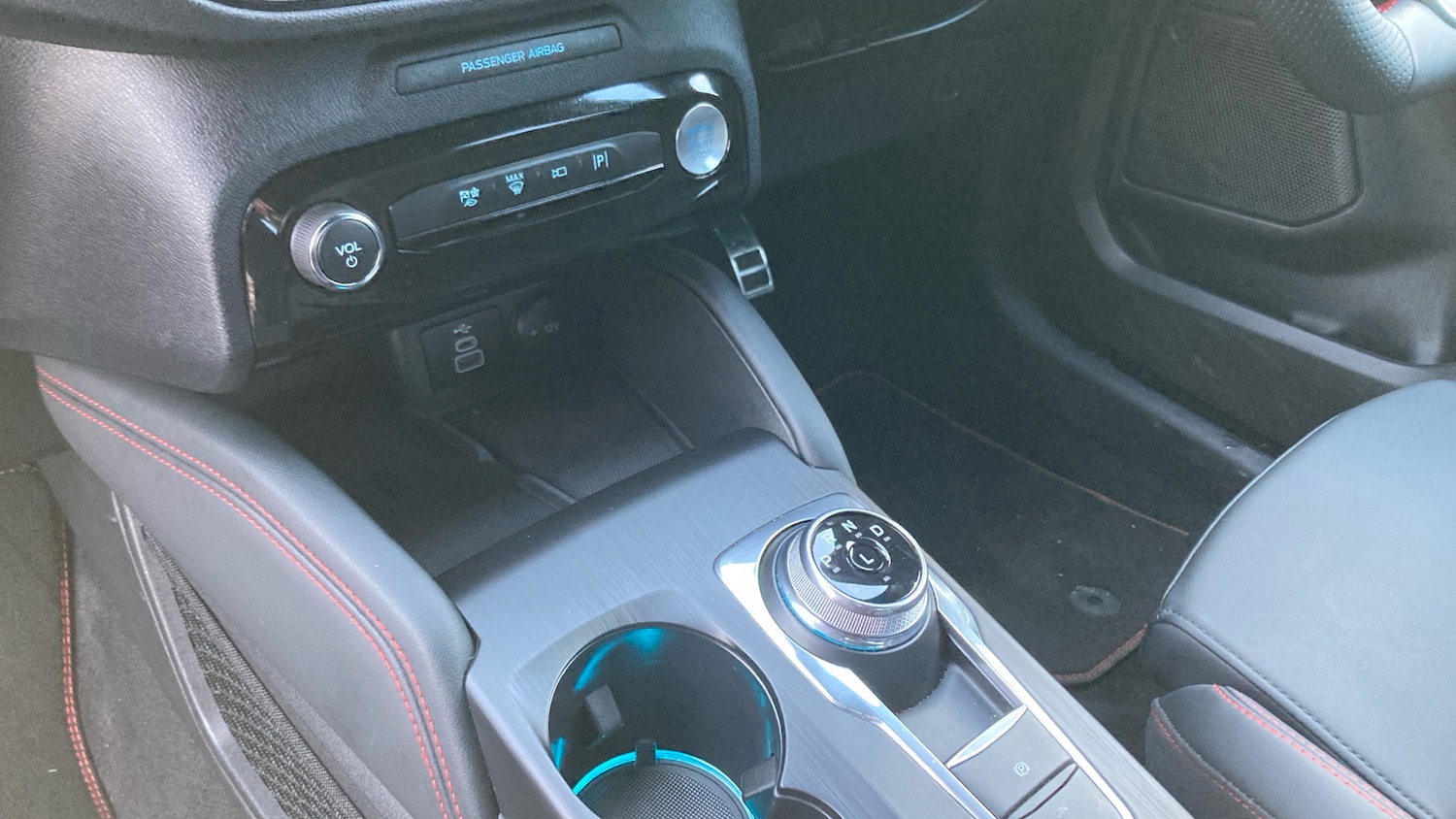 Used Ford Kuga 2025 for sale - 76627866: Photo 13