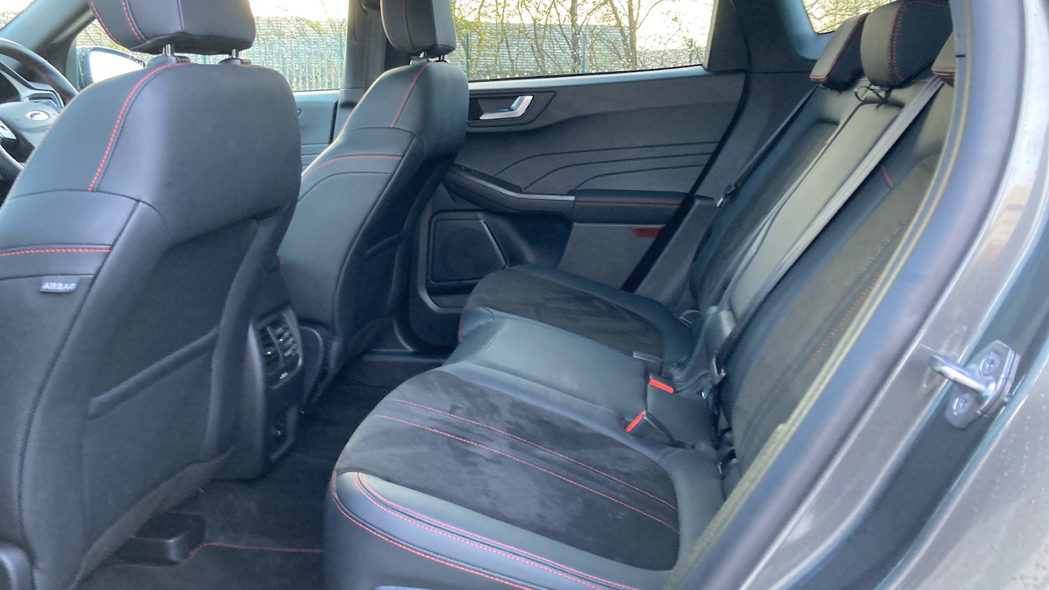 Used Ford Kuga 2025 for sale - 76627866: Photo 16