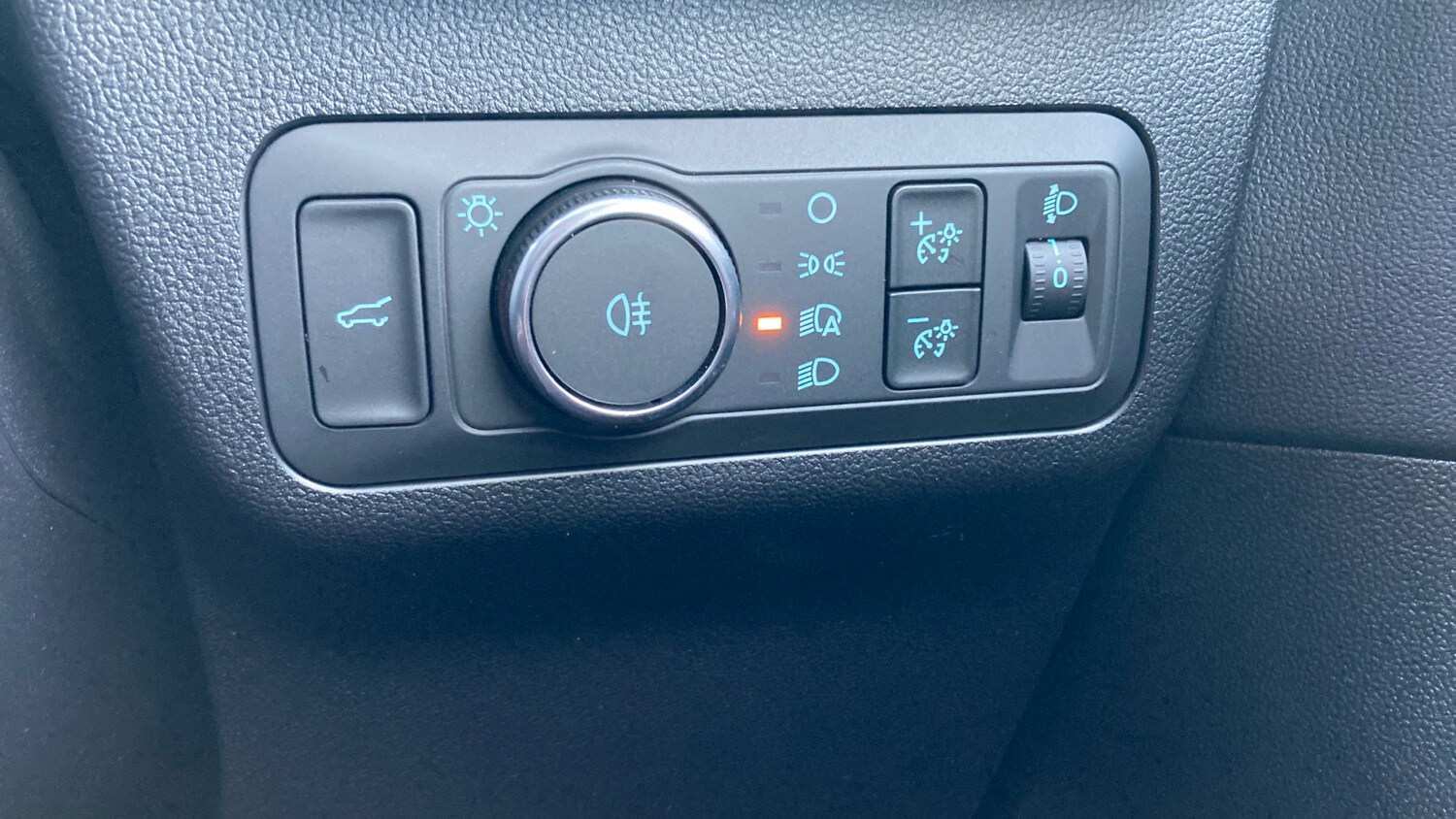 Used Ford Kuga 2025 for sale - 76627866: Photo 34