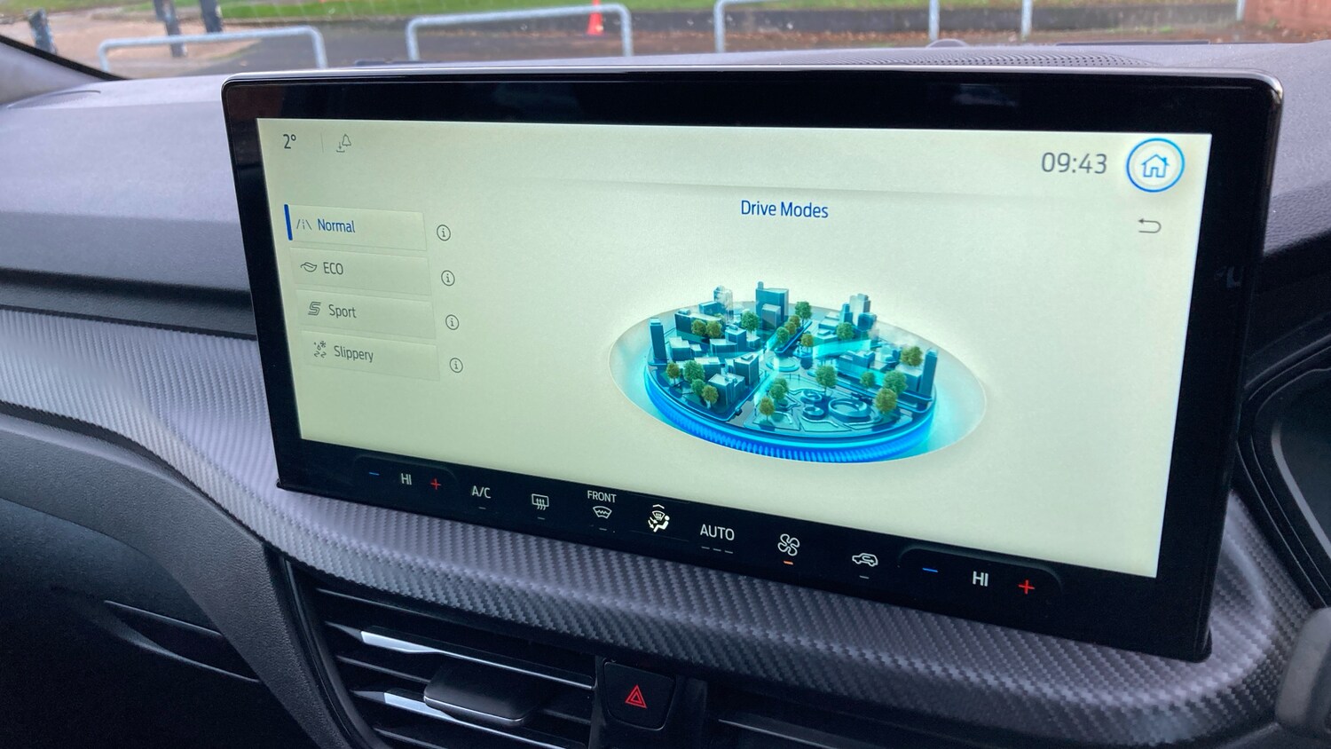 Used Ford Kuga 2025 for sale - 76627866: Photo 45