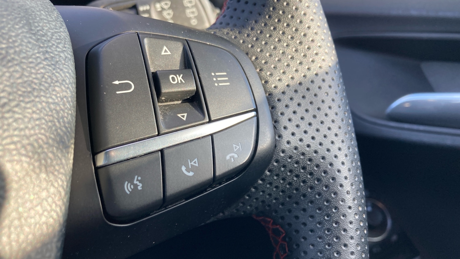 Used Ford Puma 2023 for sale - 76637285: Photo 32