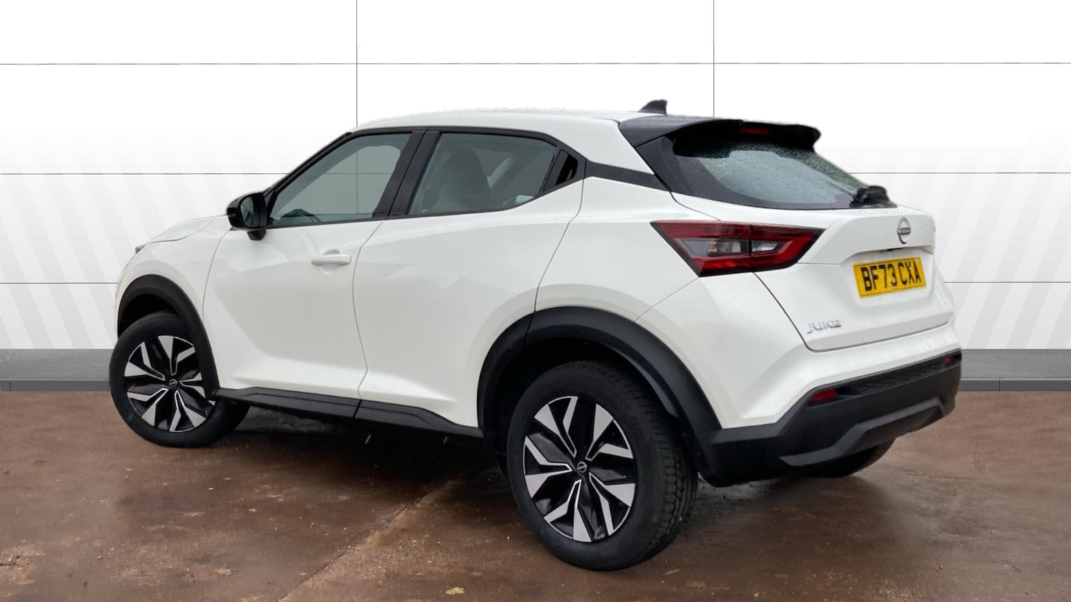 Used Nissan Juke 2023 for sale - 76477106: Photo 2