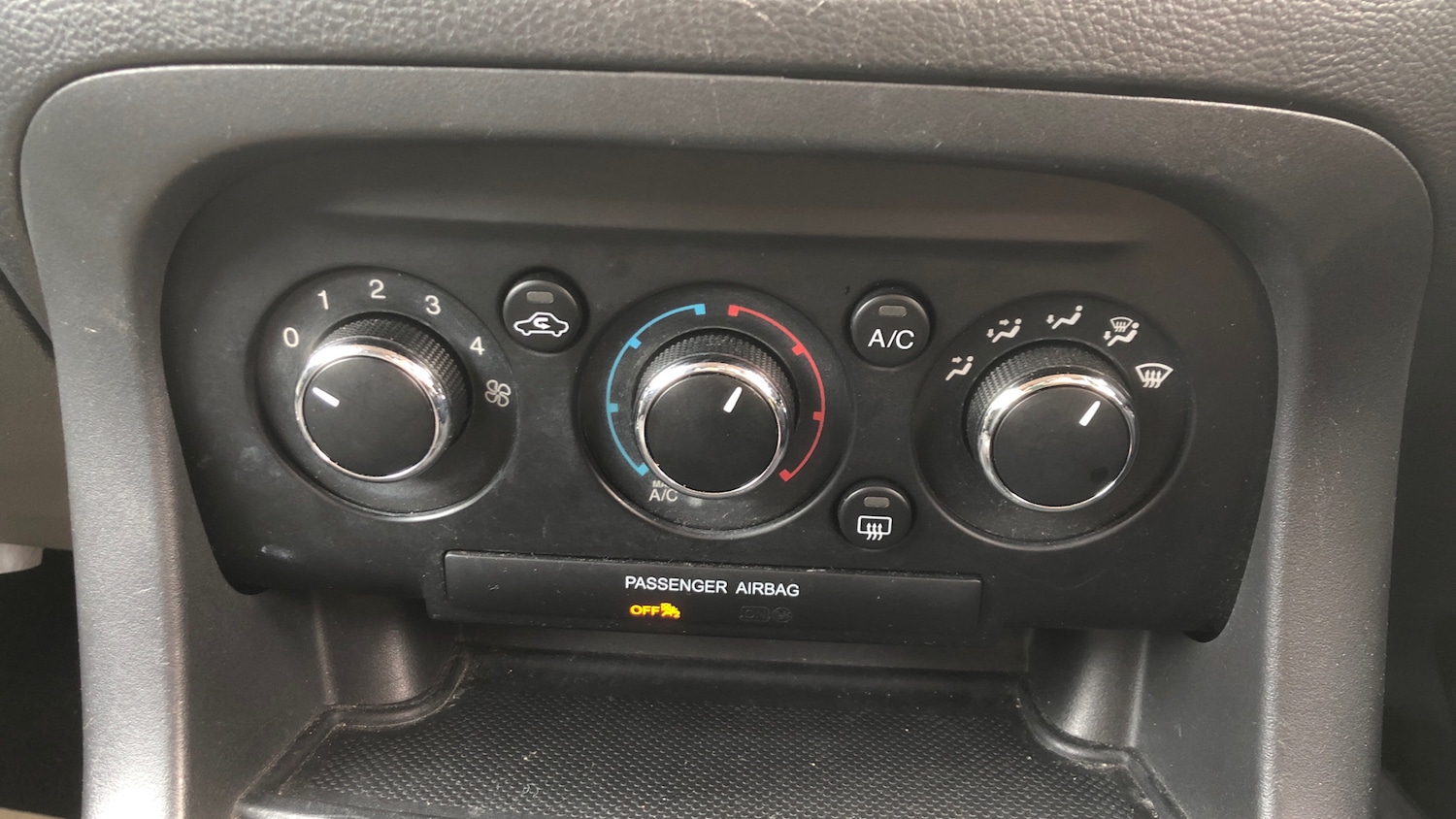 Used Ford Ka+ 2018 for sale - 78209679: Photo 21