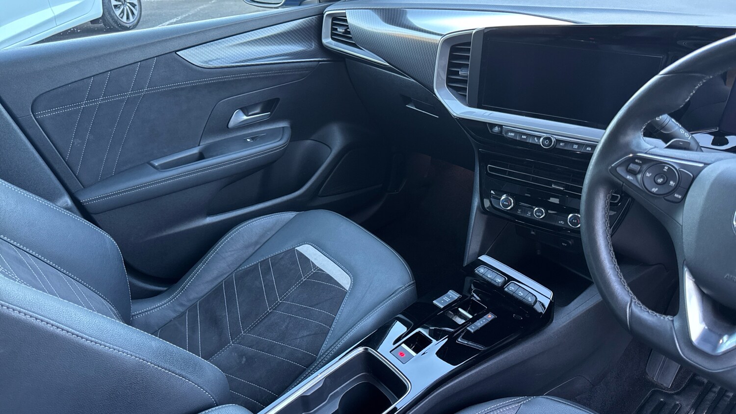 Used Vauxhall Mokka 2023 for sale - 77946951: Photo 14