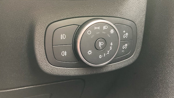 Used Ford Fiesta 2019 for sale - 76243094: Photo 32