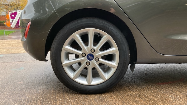 Used Ford Fiesta 2019 for sale - 76243094: Photo 7