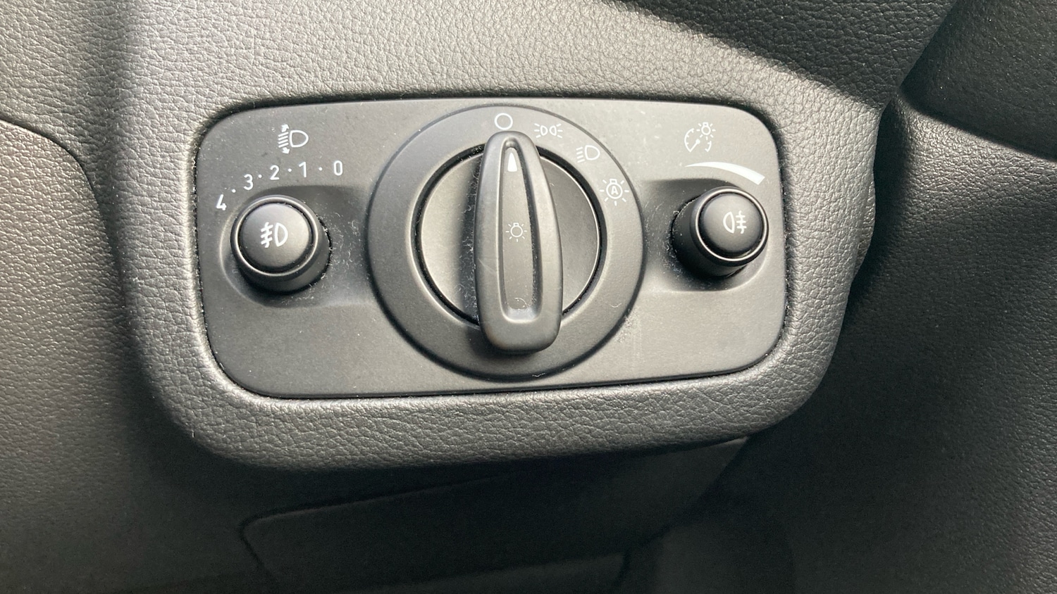 Used Ford Kuga 2019 for sale - 76734350: Photo 35