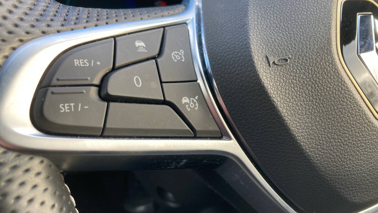 Used Renault Arkana 2023 for sale - 77247252: Photo 27