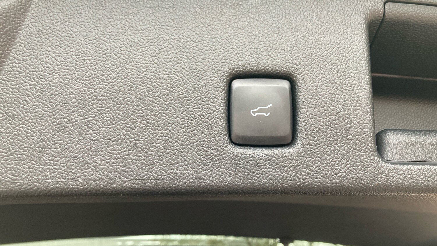 Used Ford Kuga 2022 for sale - 76534299: Photo 21